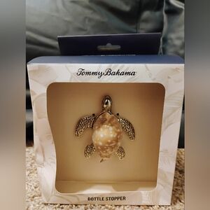 Tommy Bahama Turtle Bottle Stopper